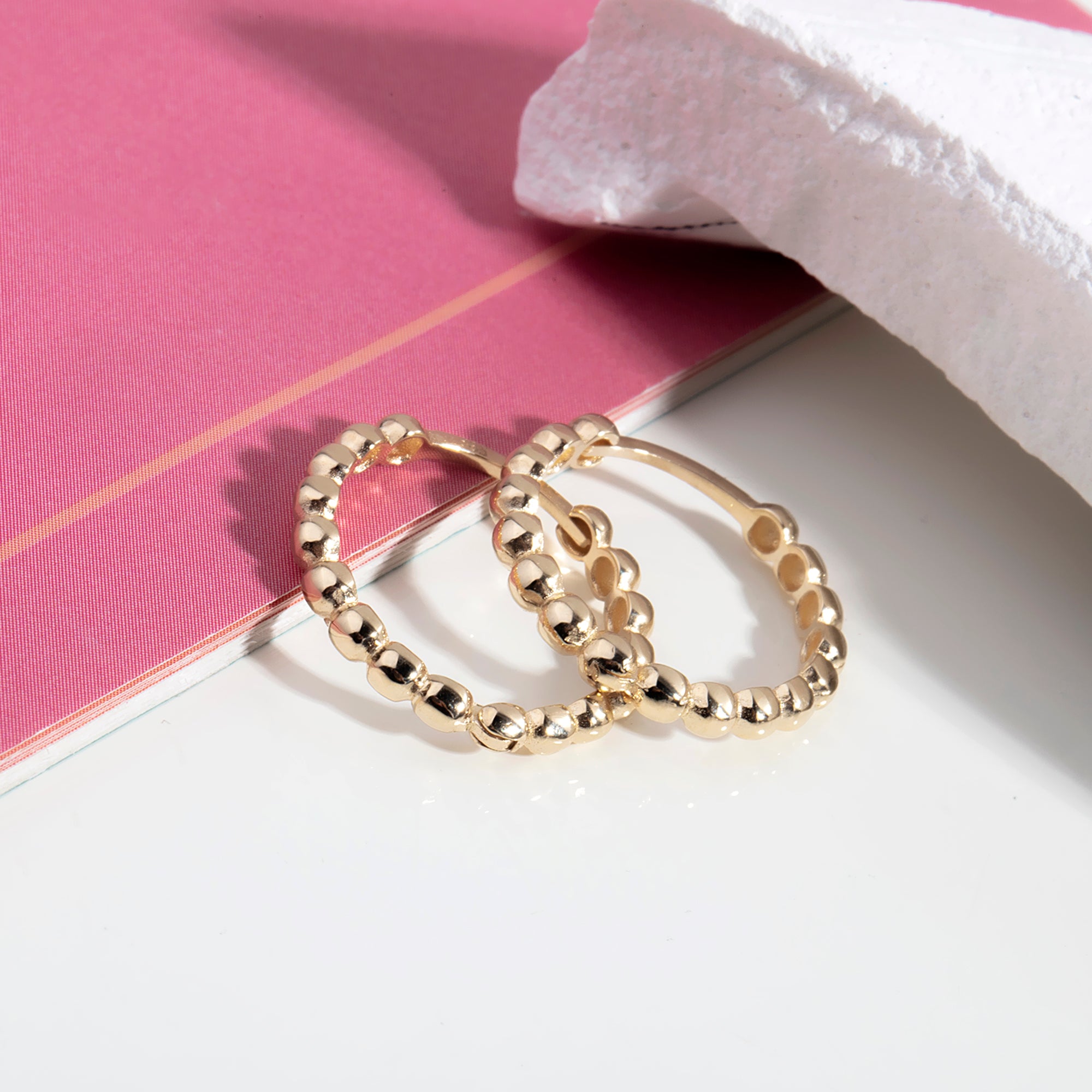 Beaded hoop earrings alternate angle in solid gold — Kavseyn