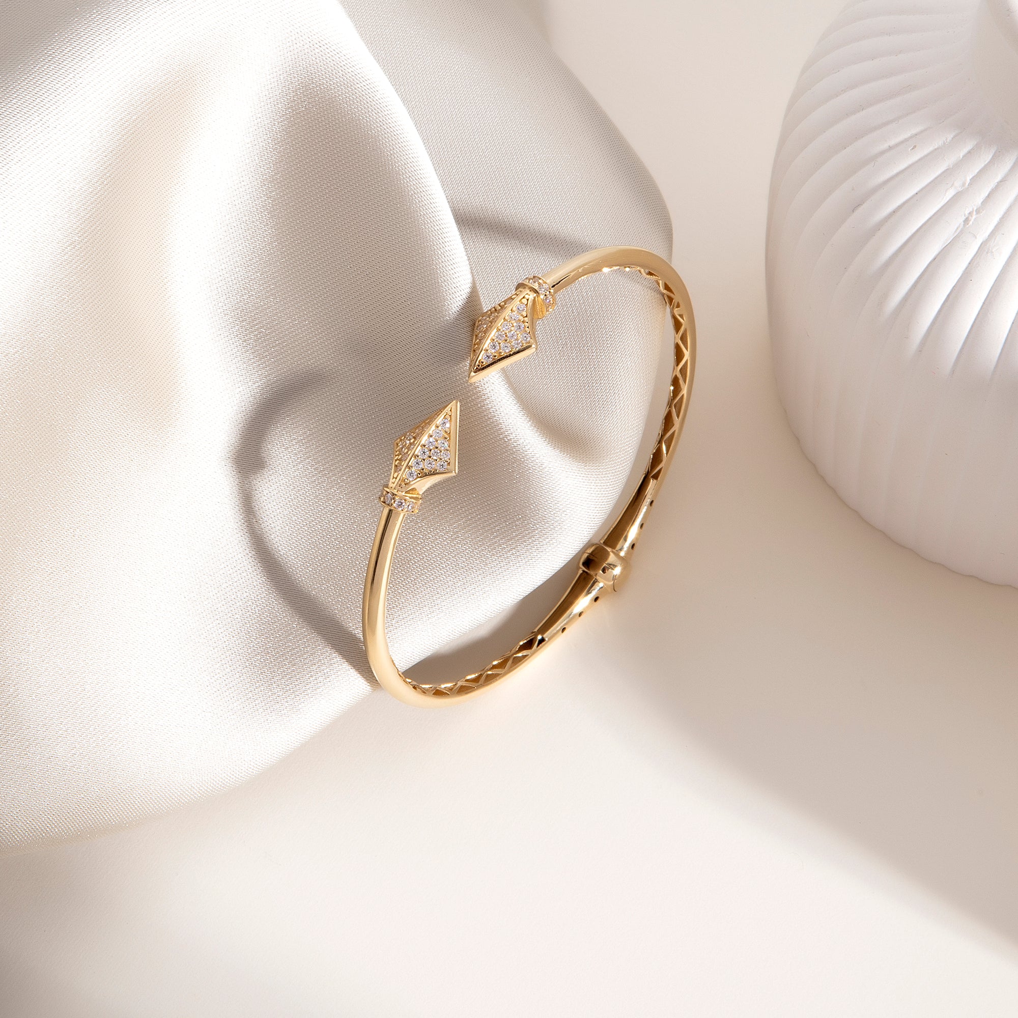 Pavé cubic zirconia arrow cuff bracelet in solid 14K & 18K gold — Kavseyn