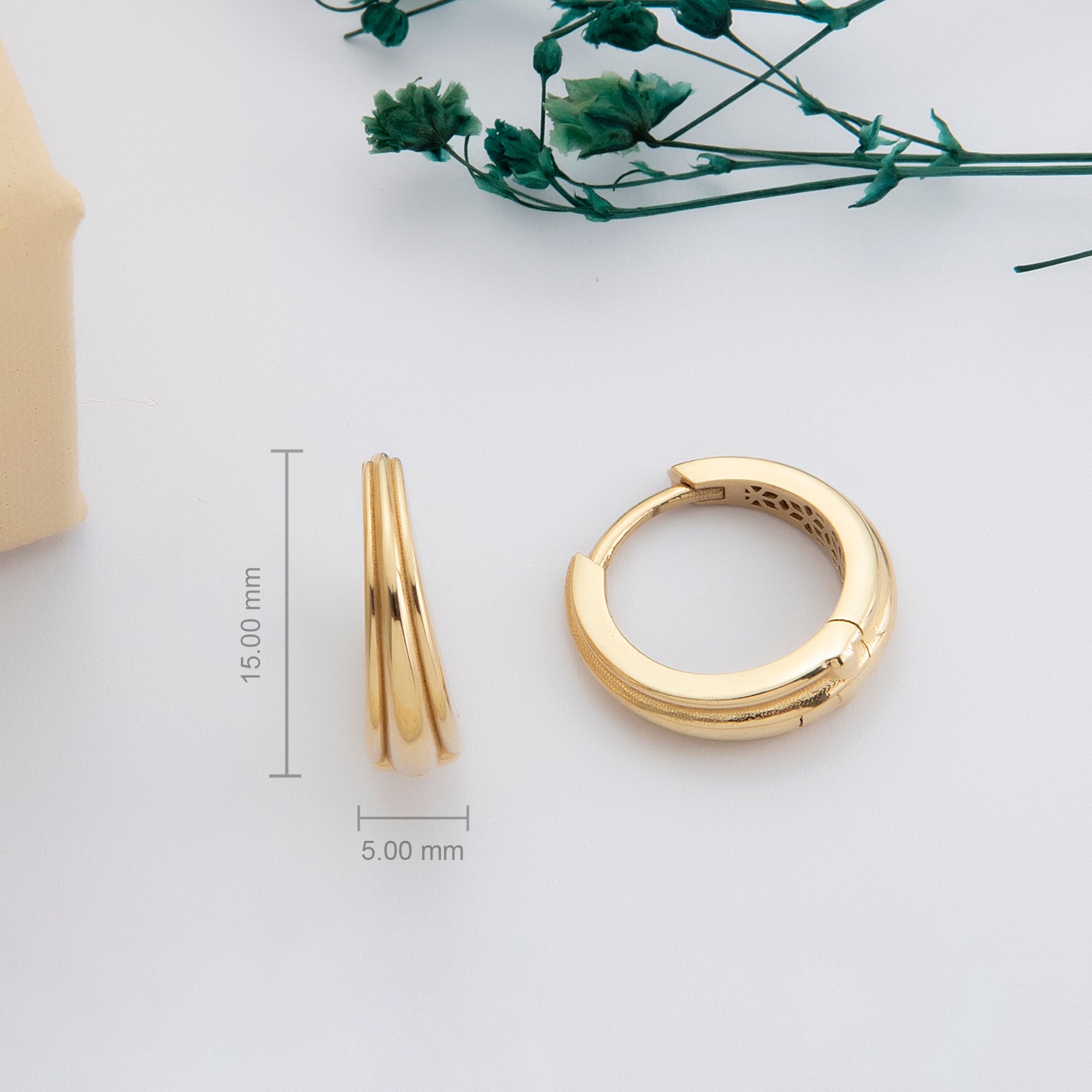 Chunky double huggie hoop earrings in solid 14K & 18K gold — Kavseyn