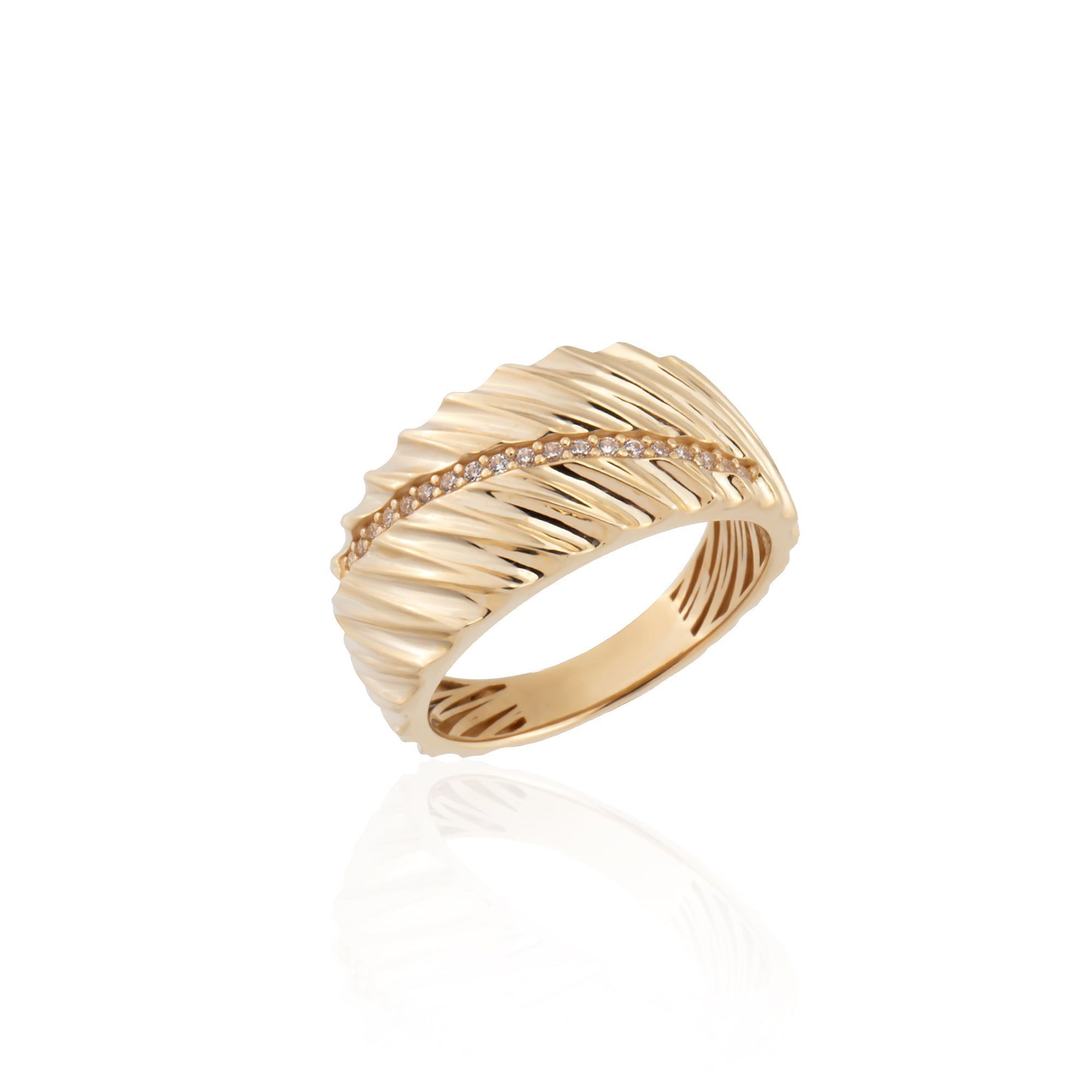 Pavé leaf dome ring side view in solid gold — Kavseyn