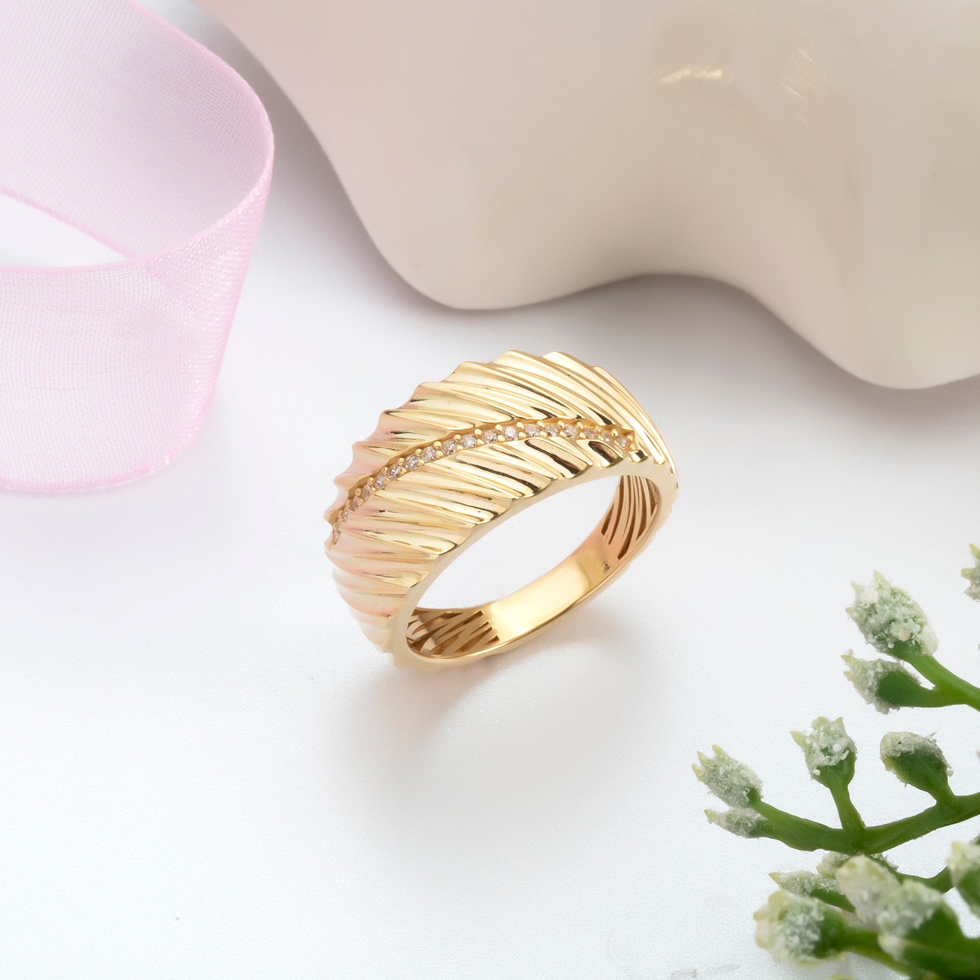 Pavé Leaf Dome Ring in solid 14K and 18K gold with pavé CZ — Kavseyn