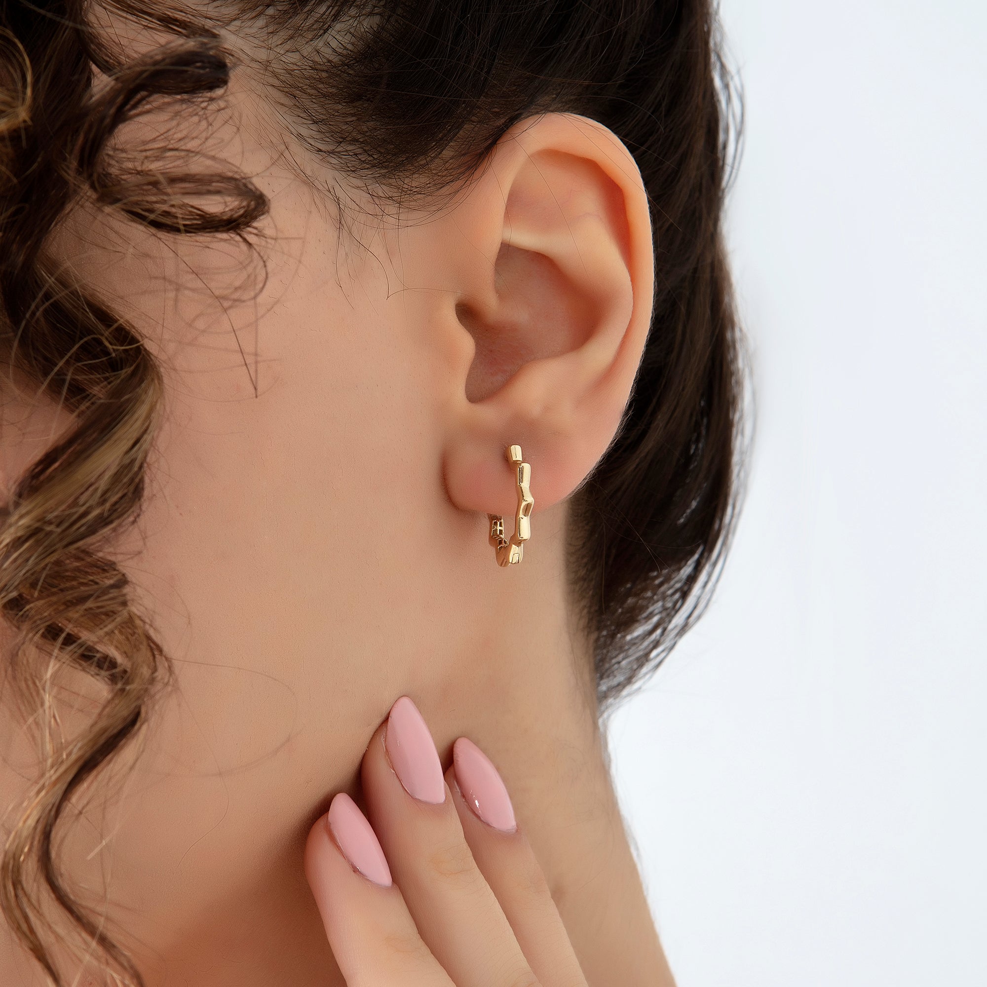 Zigzag sunburst hoop earrings in solid 14K & 18K gold — Kavseyn